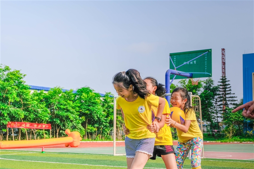 南宁市金源城卓立小学