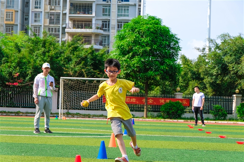 南宁市金源城卓立小学