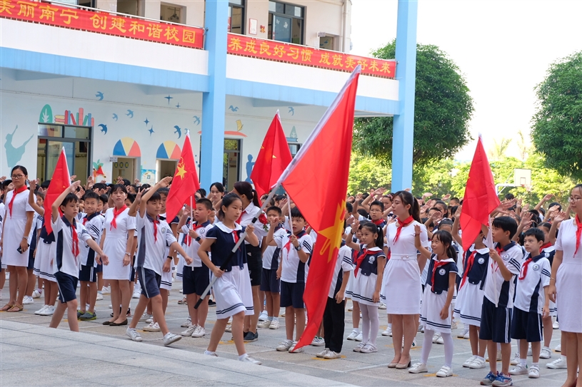 金源城卓立小学